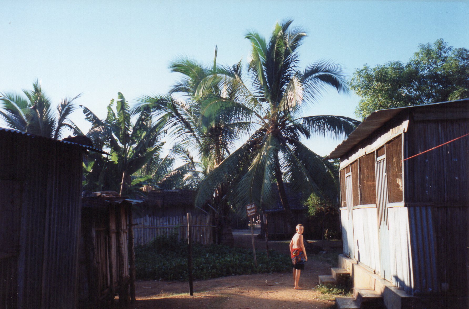 Walking through Ampangorina.jpg
