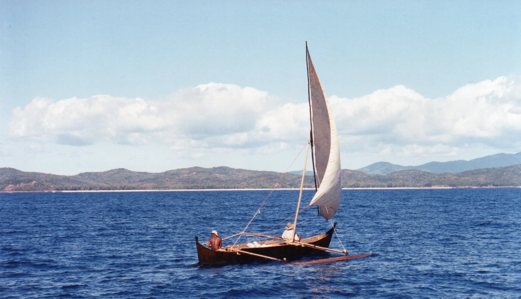 Sailing away to mainland