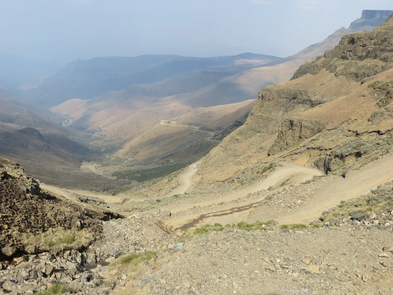 Self-drive off-road 4x4 thrills on the Sani Pass   