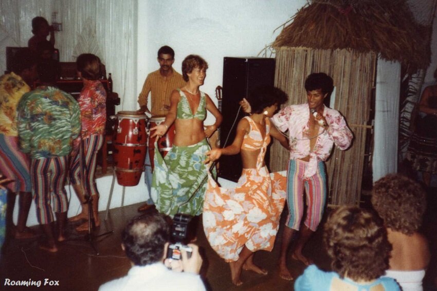 Sega-dancers-Mauritius.jpg