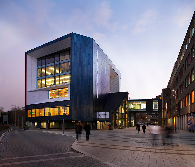 <b>Gateway Building</b> | Buckinghamshire New University