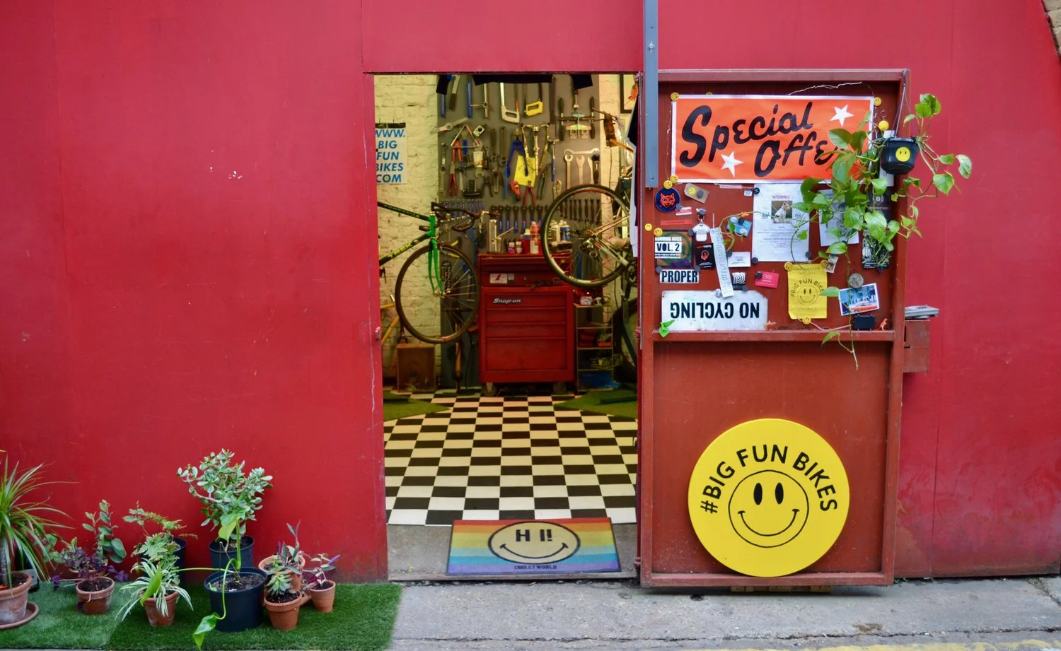 Big_Fun_Bikes_Shop_front_Haggerston_hackney_london.jpg