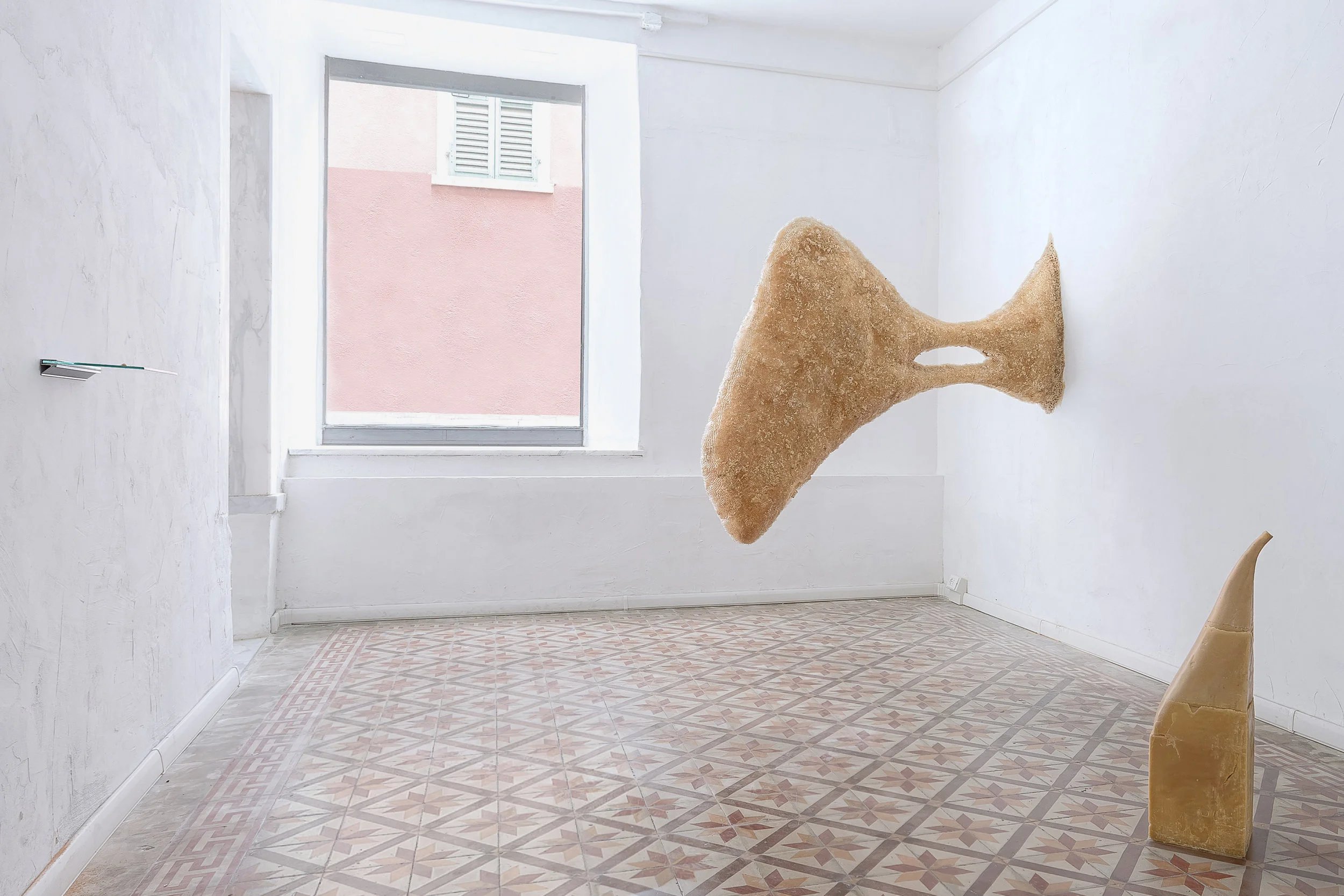 Augmented fragility , Installation view
