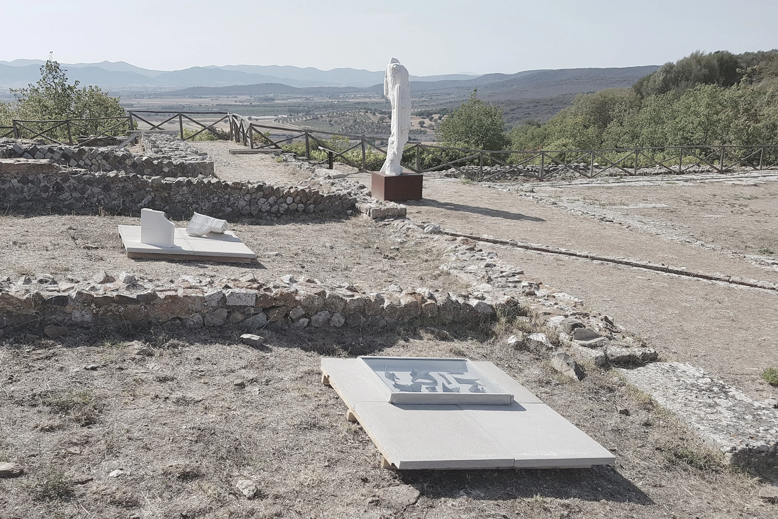 Cloud/native, Installation view, Area Archeologica di Roselle, Italy 2017