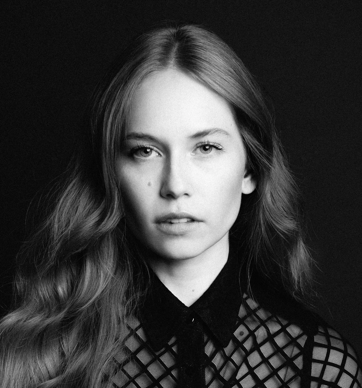Hannah Sutton by Nick DuPlessis Photography