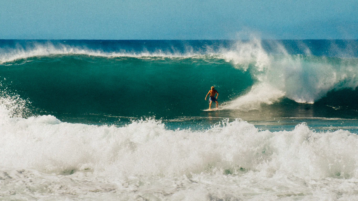Oahu Pipeline Surfing by Nick DuPlessis Photography
