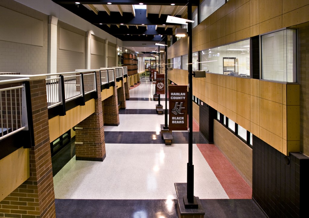 0340-03-07E.jpg