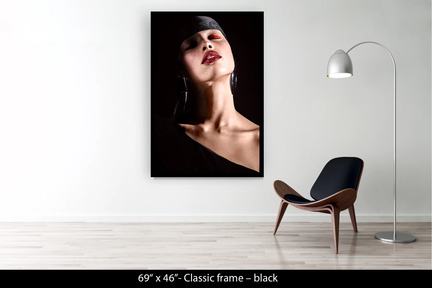 69"x46" | Classic Frame Black