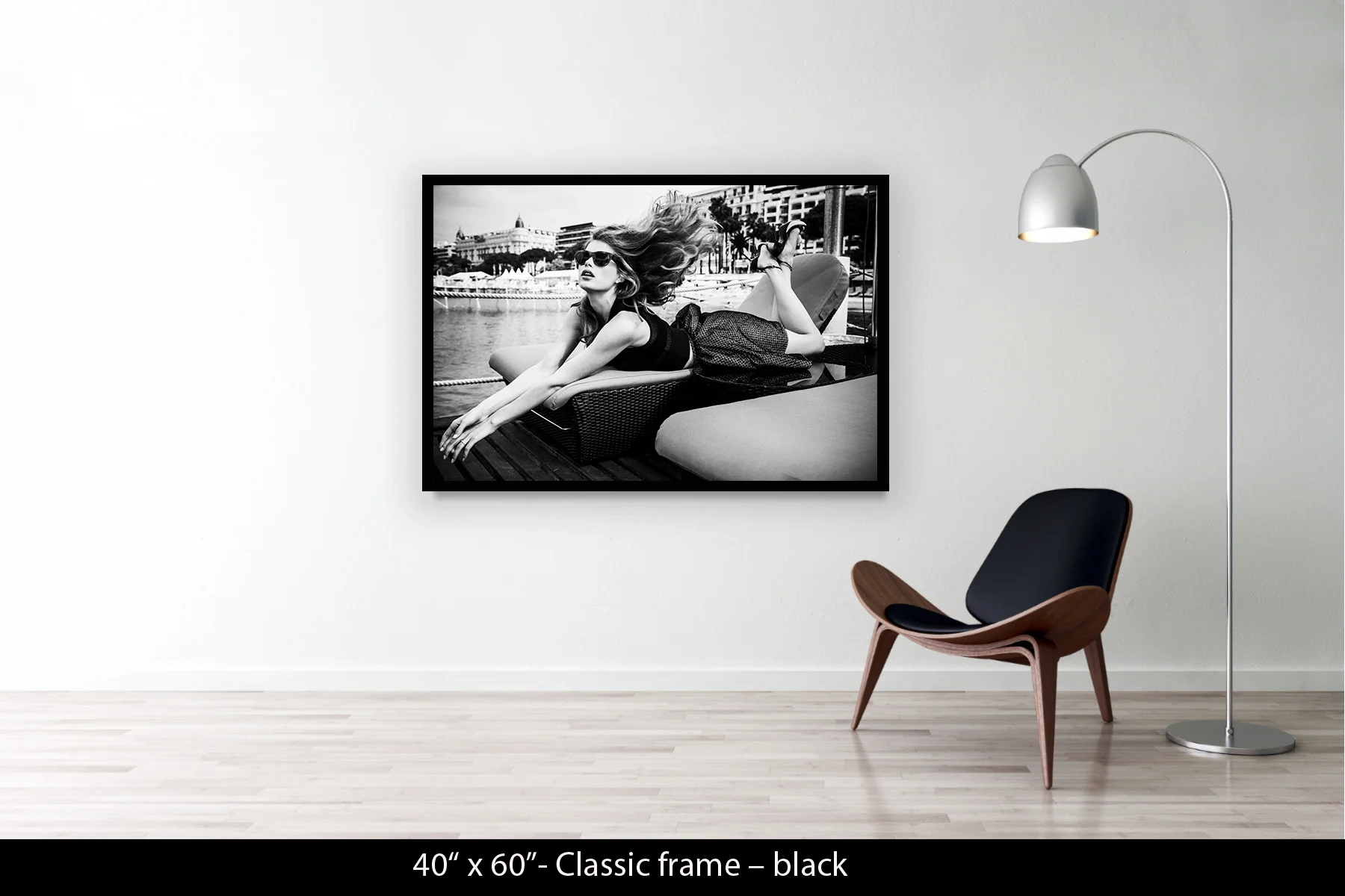 40"x60" | Classic Frame Black