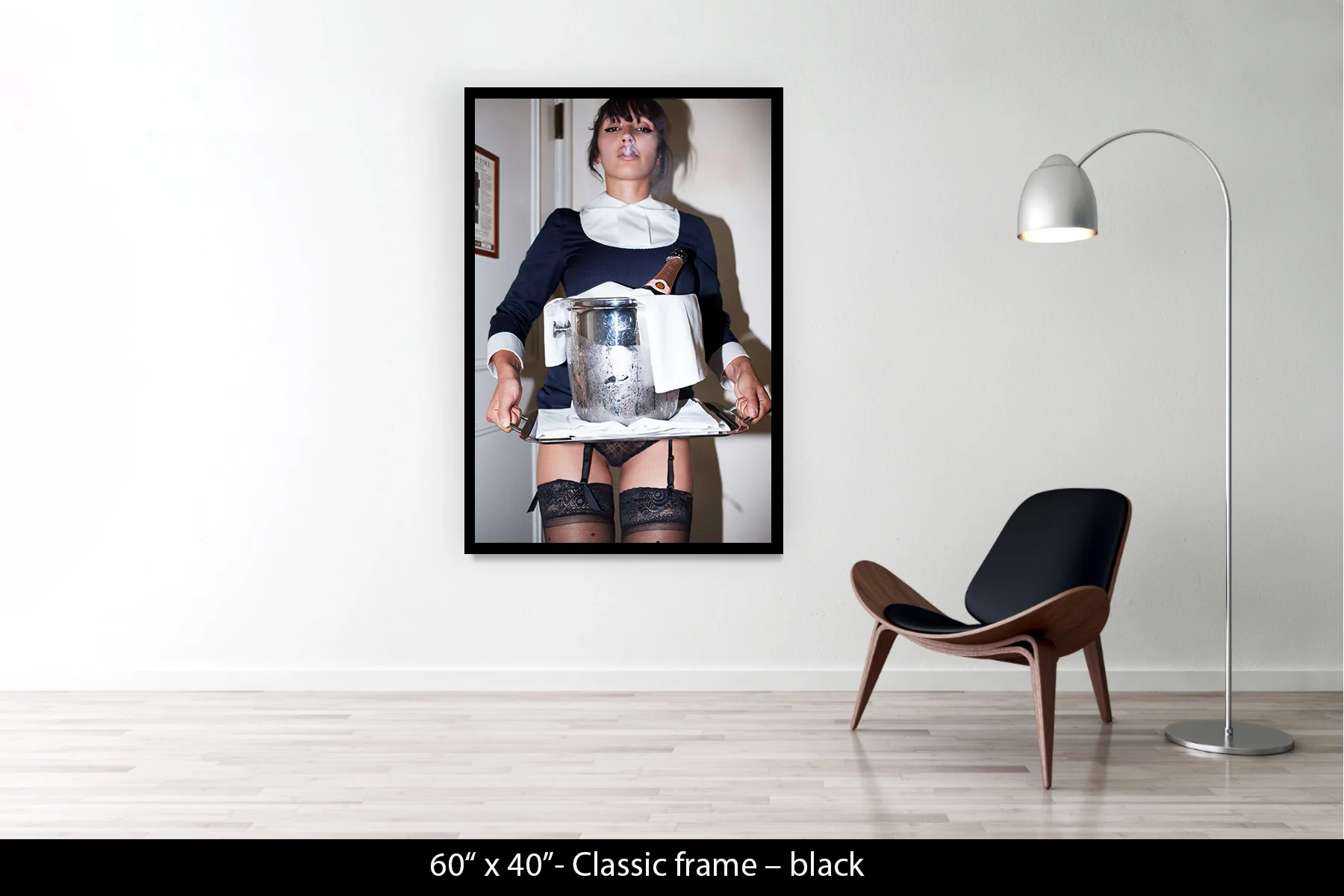60"x40" | Classic Frame Black