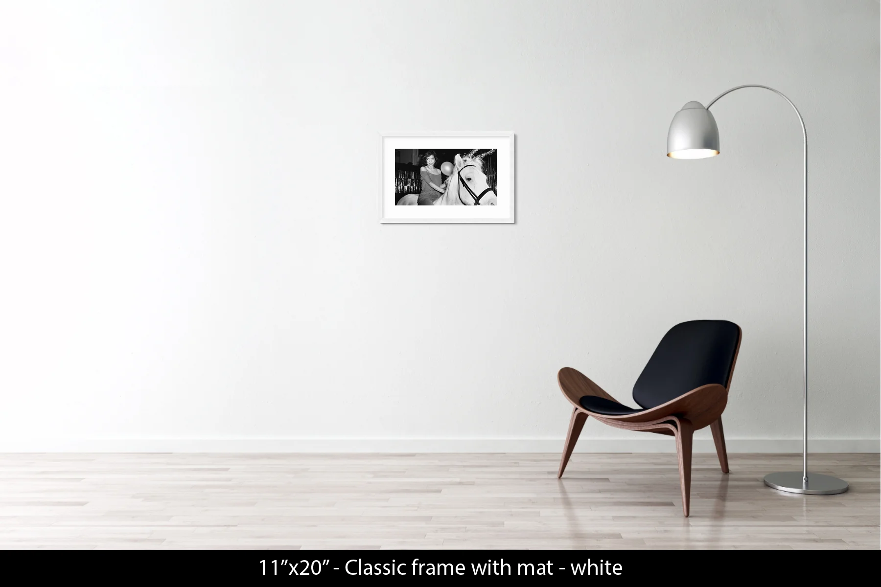 11"x20" | Classic Frame + Mat White