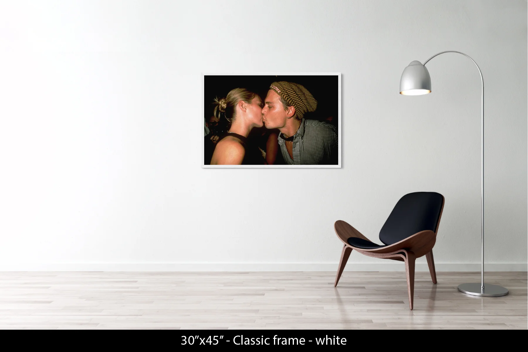 30"x45" | Classic Frame White
