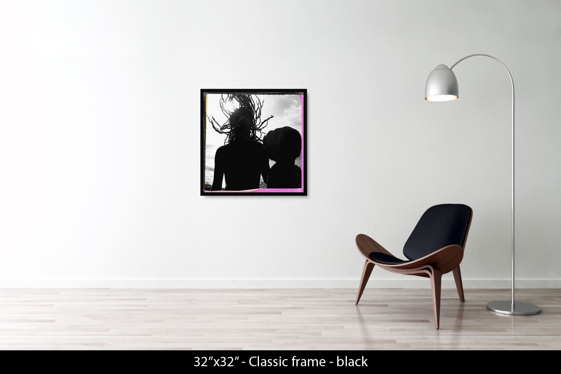 32"x32" | Classic Frame Black
