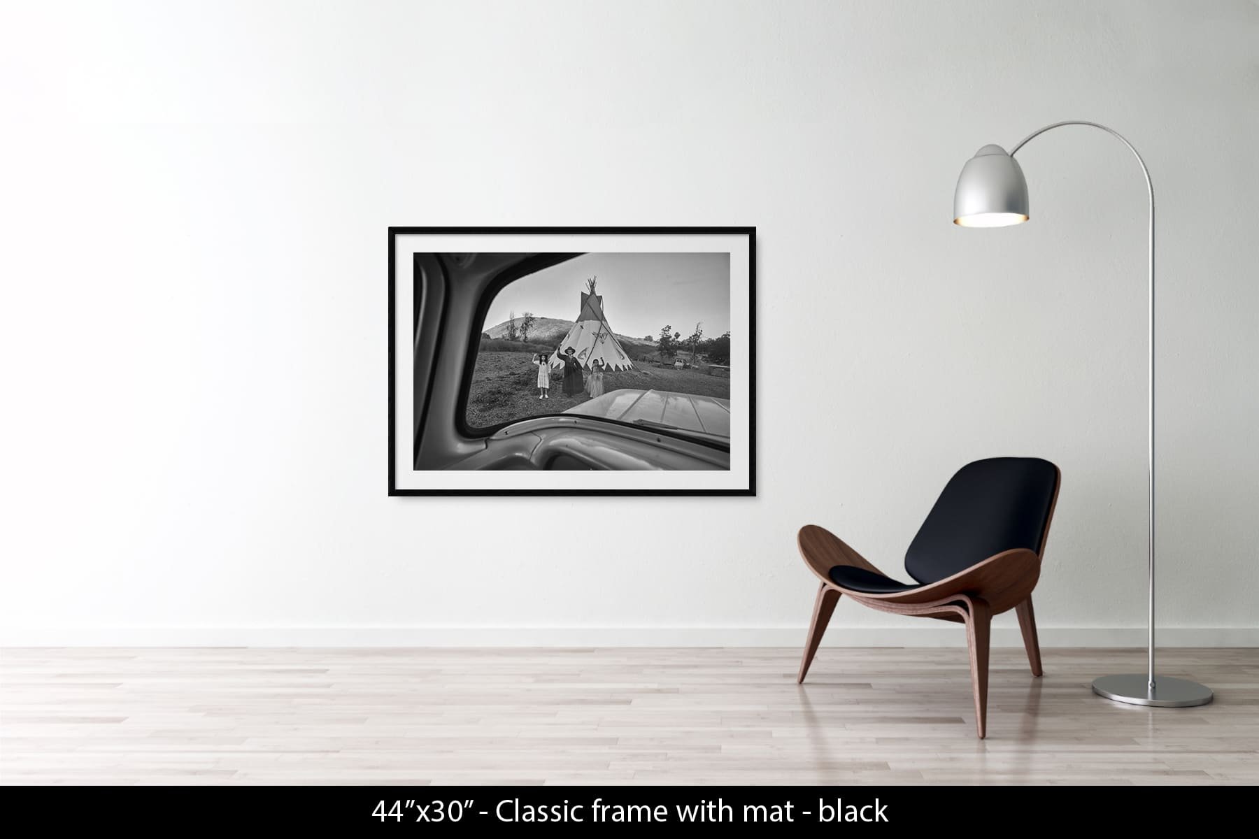 45"x30" | Classic Frame Black + Mat