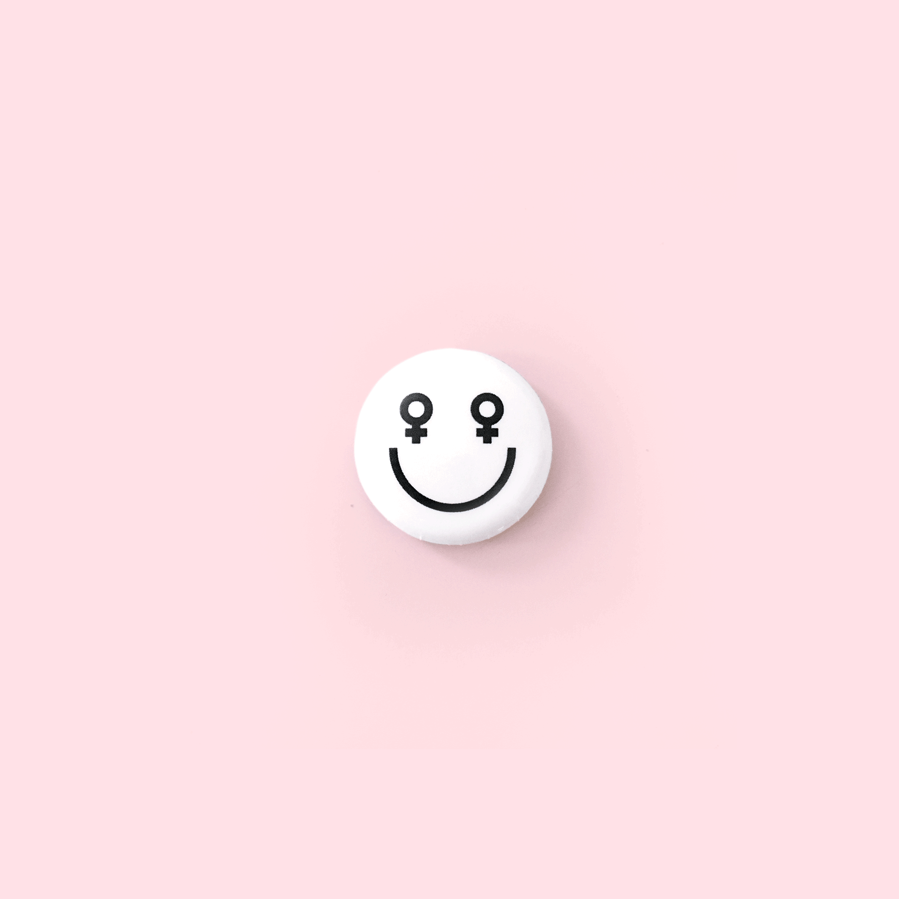button_smiley_square-spin.gif