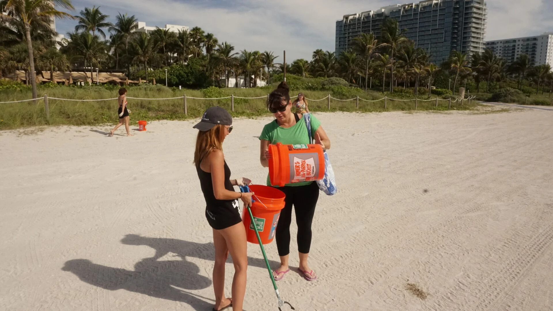 dumping bucket2.jpg
