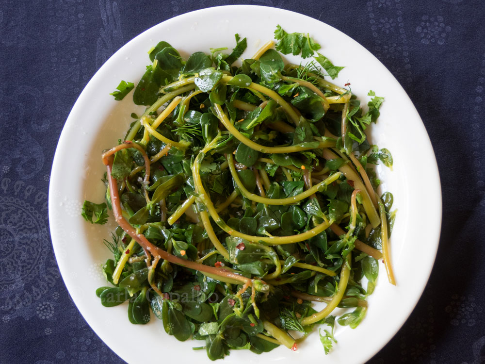 Georgian wilted danduri salad