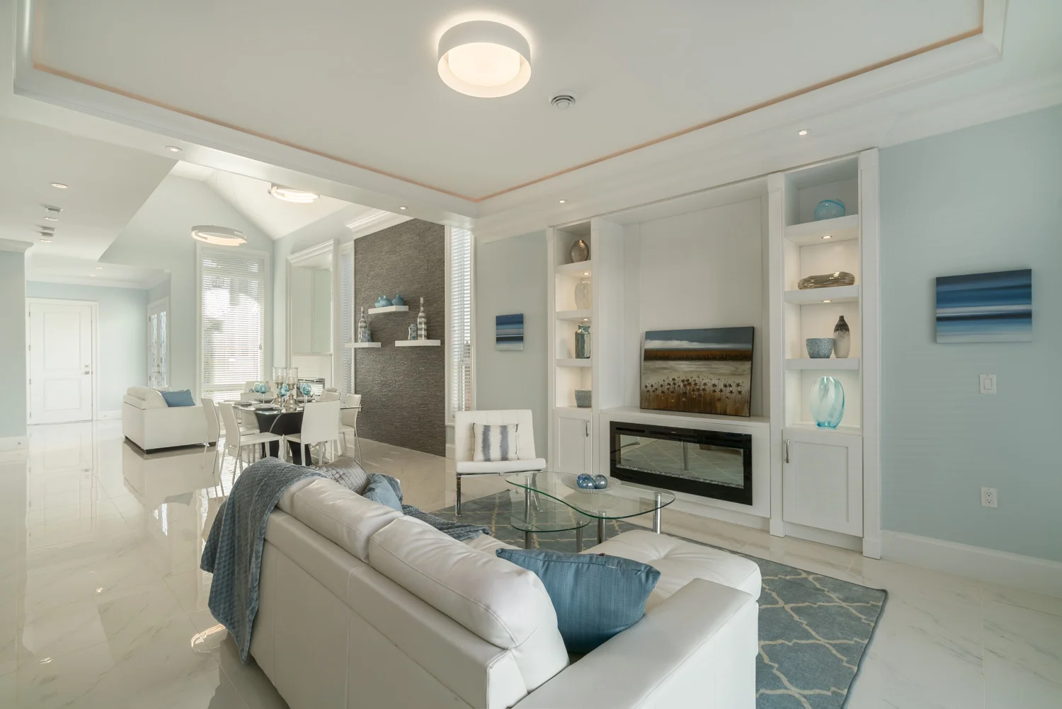 3597 Garry Street-web-5.jpg