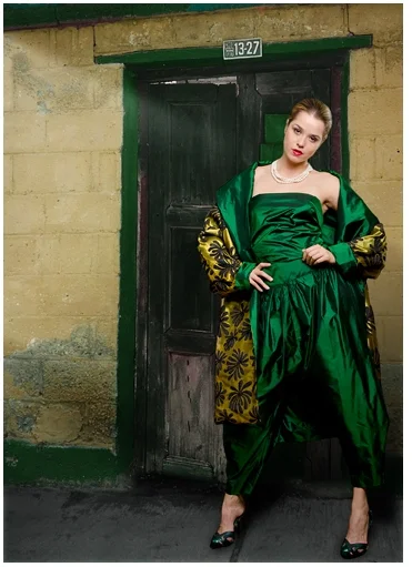 C338_emeraldgreen_gold_robe.jpg