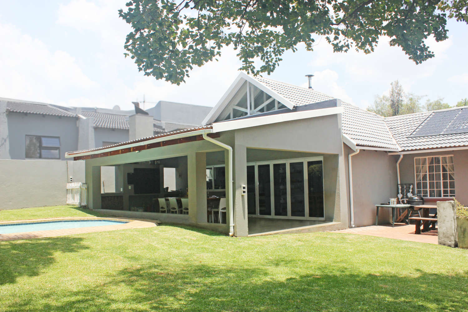 House Minnie - Patio Exterior