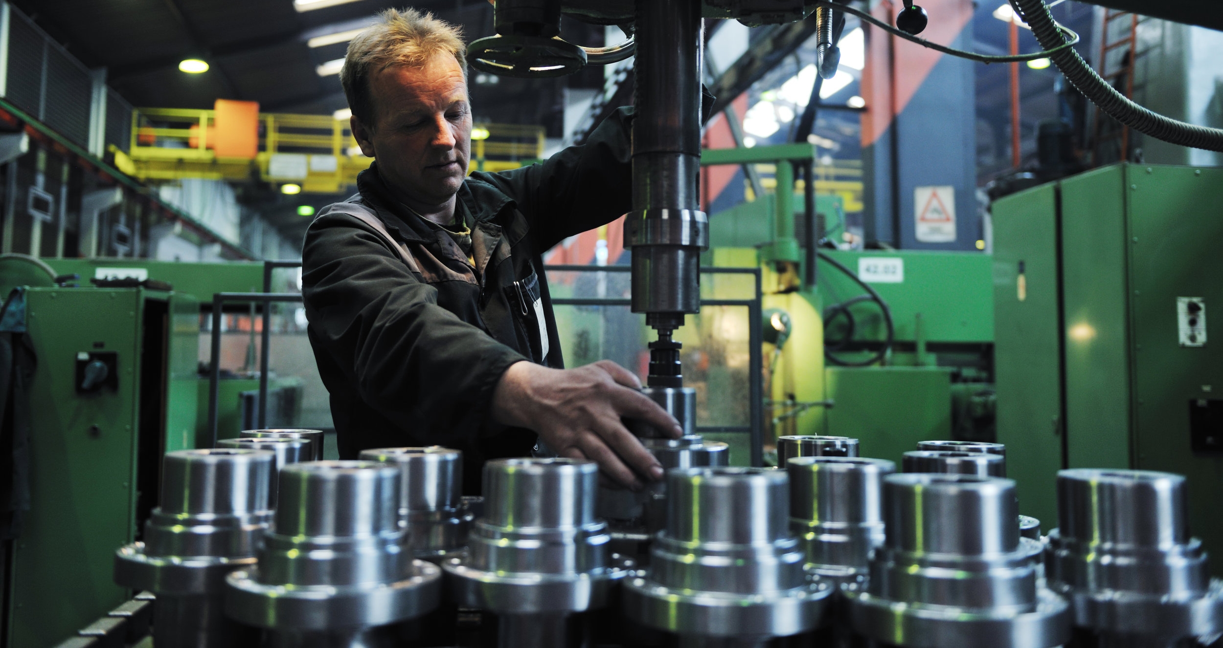 factory-worker.jpg