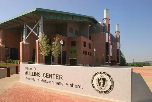 University of Massachusetts, Amherst – Men’s Hockey Locker Room Renovations