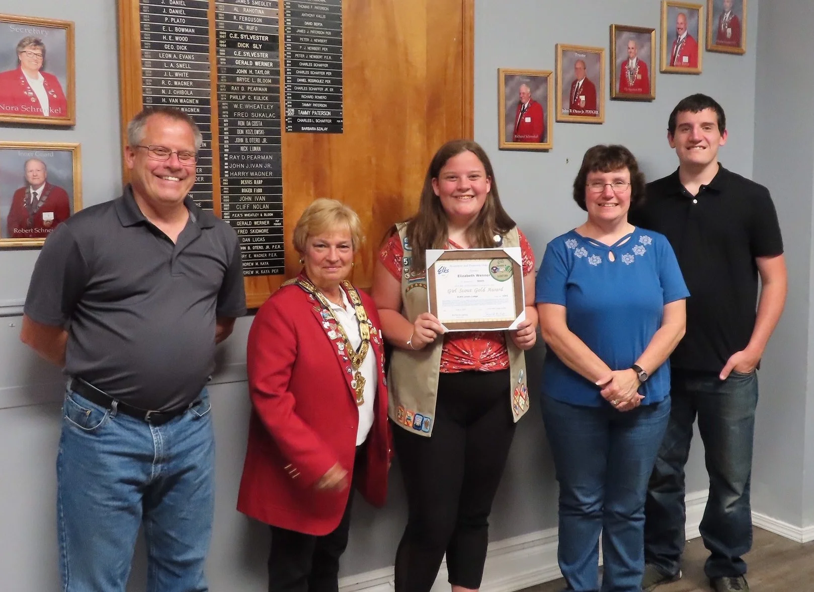 From left: George Wenner, ER Barb Szalay, Gold Star recipient Elizabeth Wenner, Jeanette Wenner & Bobby Wenner.