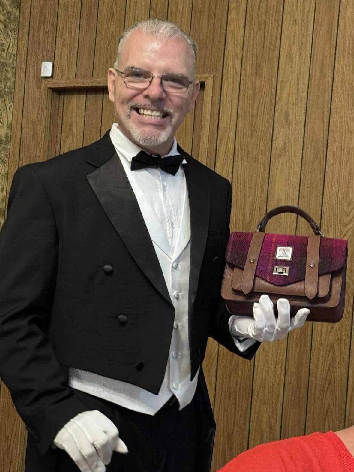 Hans Larsen.JPG
