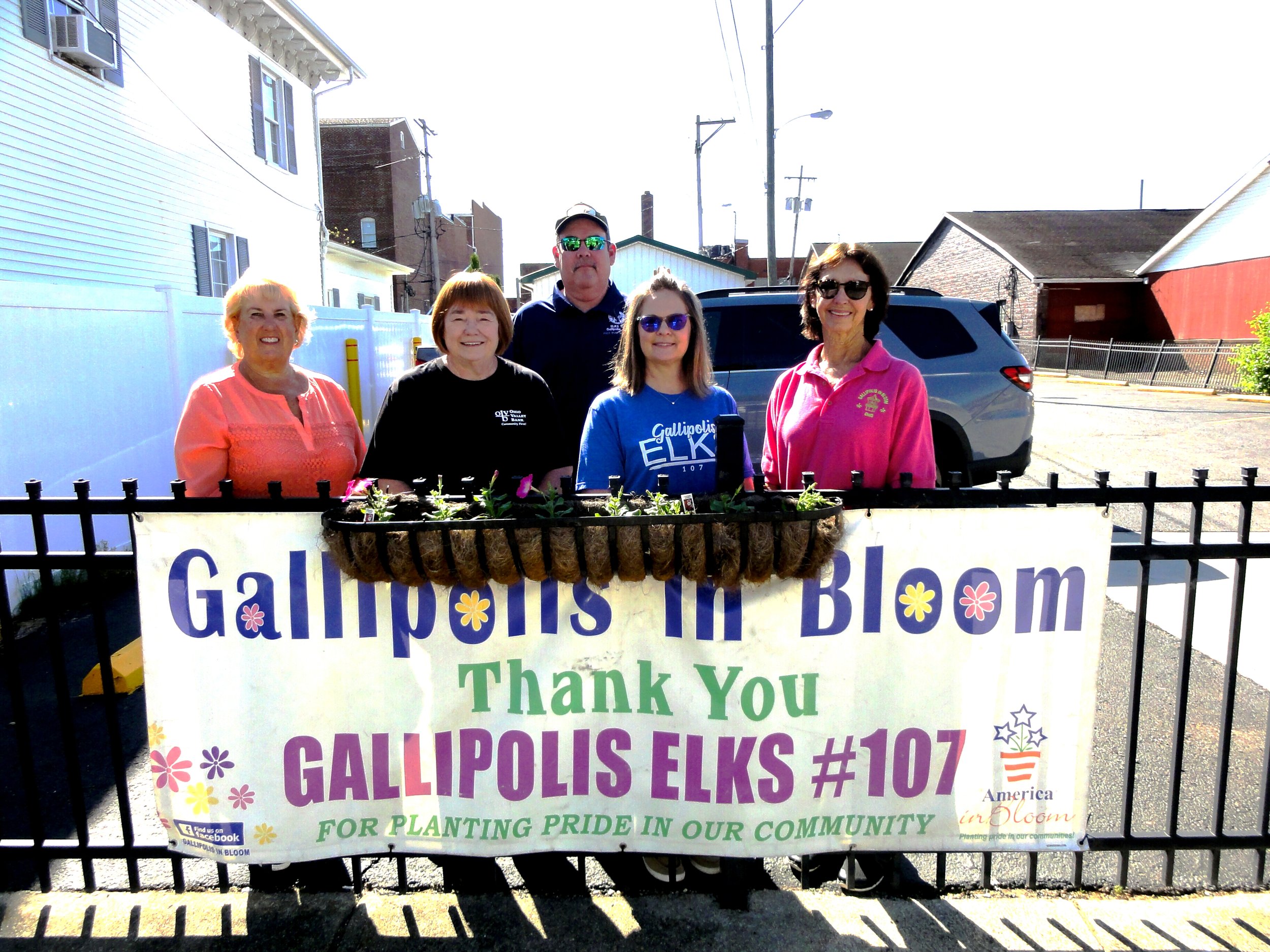 Elks Supports Beautification of Gallipolis