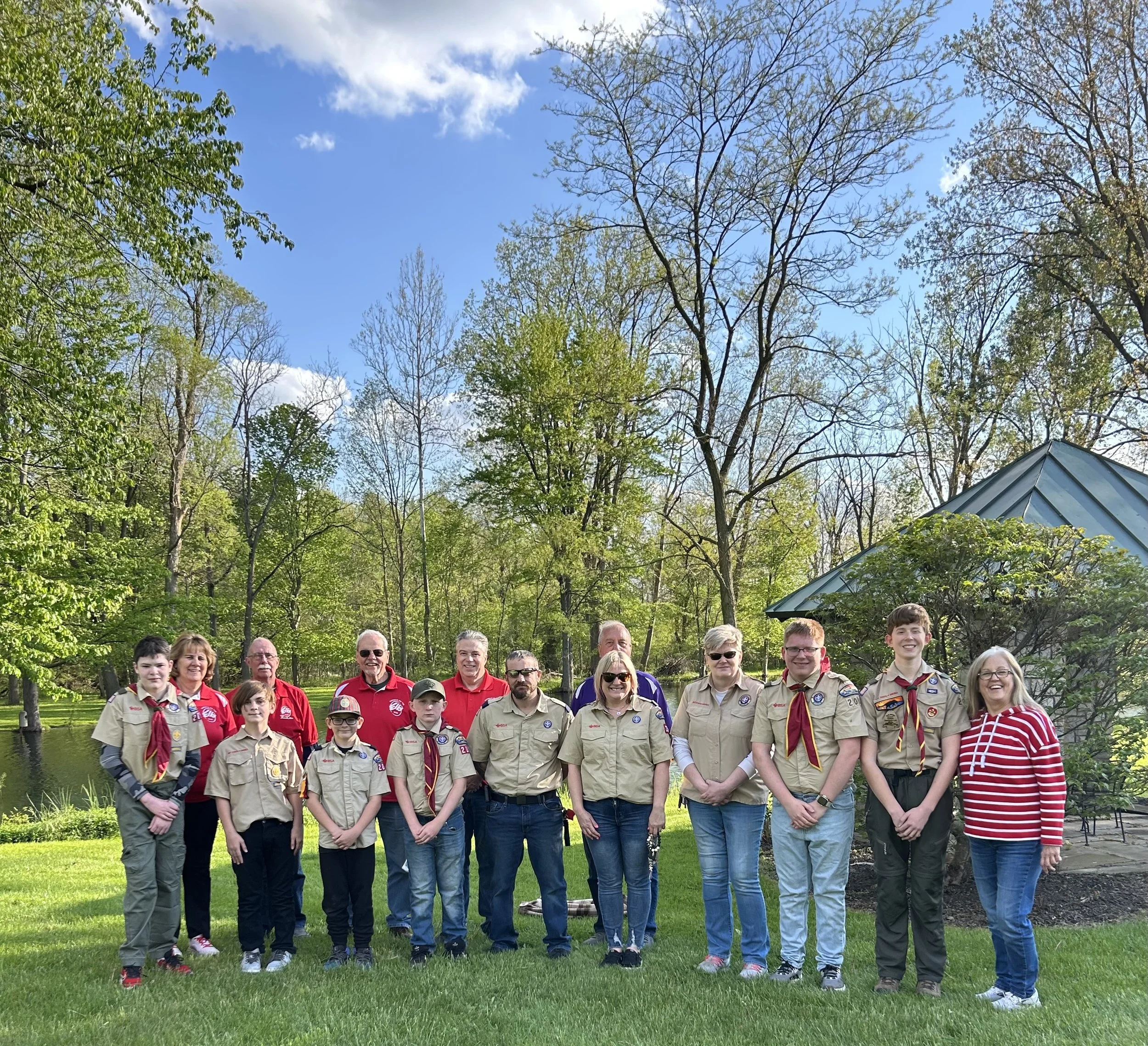 Norwalk #730 Retires Flags During Elks National Youth Week