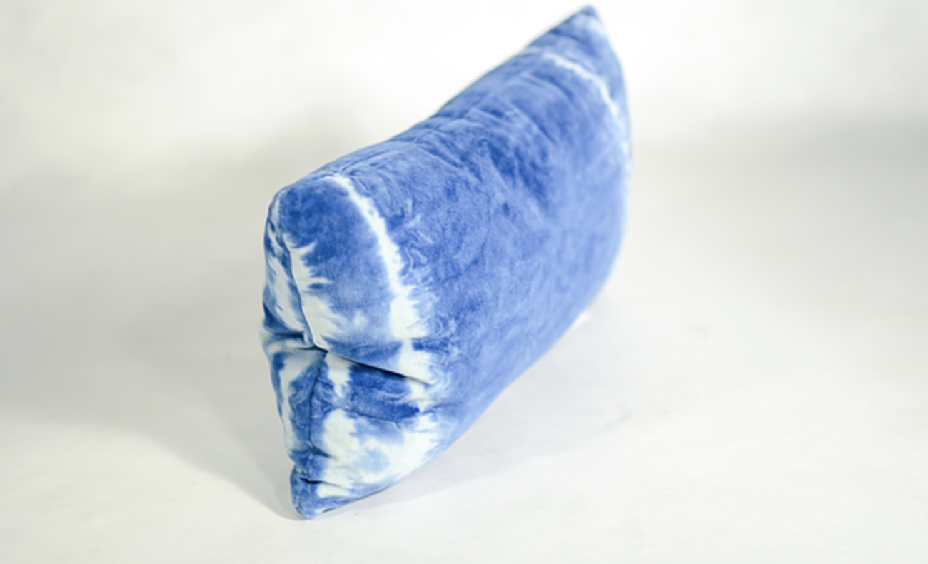 Hand-Dyed Throw Pillows with Agnes Stadler