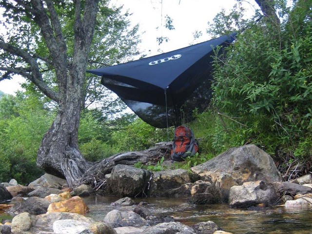 eno-dbl-onelink-forest-char-eaglesnest-outfitters-eno-onelink-doublenest-hammock-profly-bugnet-strap-8.jpg