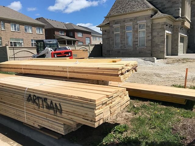 All the summer feels! We&rsquo;re setting the foundations on a Cabana for a beautiful backyard oasis just north of Toronto. 
#summerfeels
.
.
.
.
.
.
.
.
.
.
.
#artisanbuildersinc #artisanbuildersca #BTS #BehindTheBuild  #summertimebuilds #pool #live