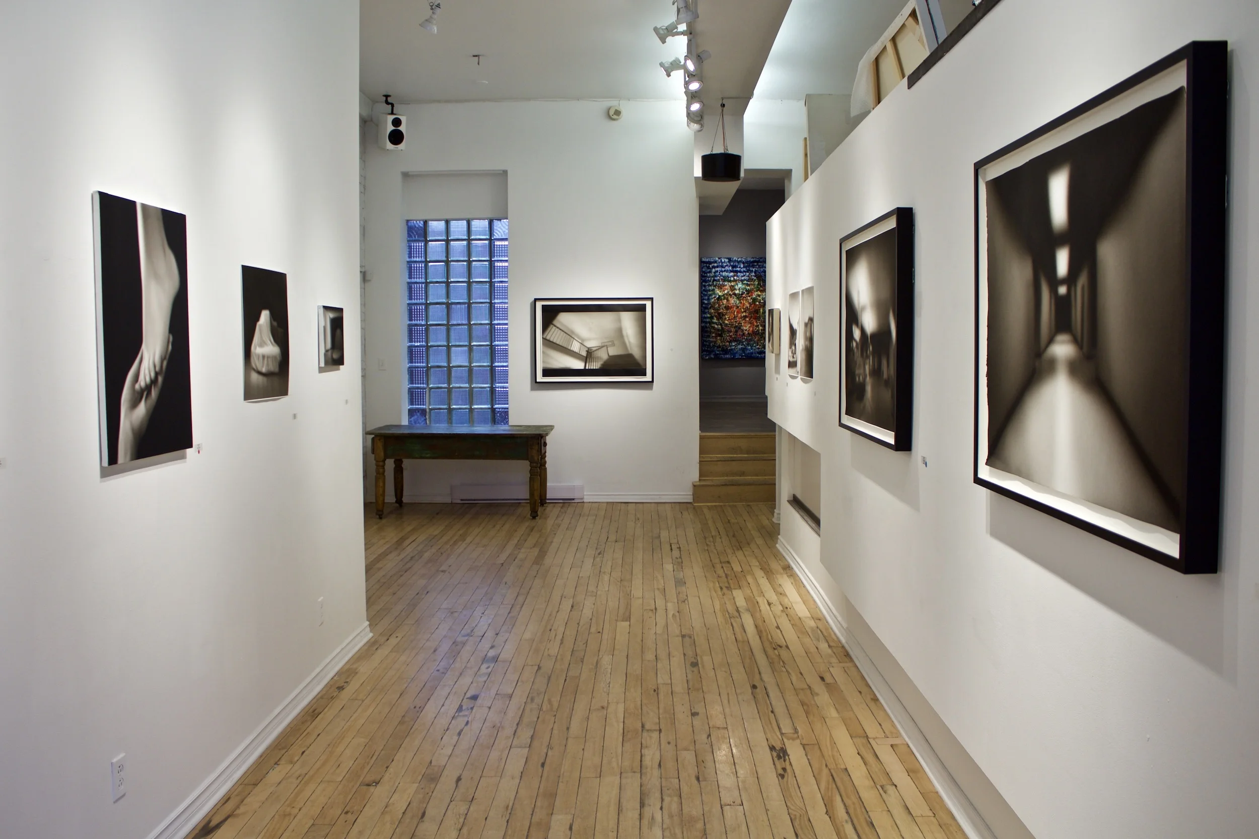 Hugo-Alonso-RAW-Exhibition-at-Galerie-Youn-May-2017.jpg