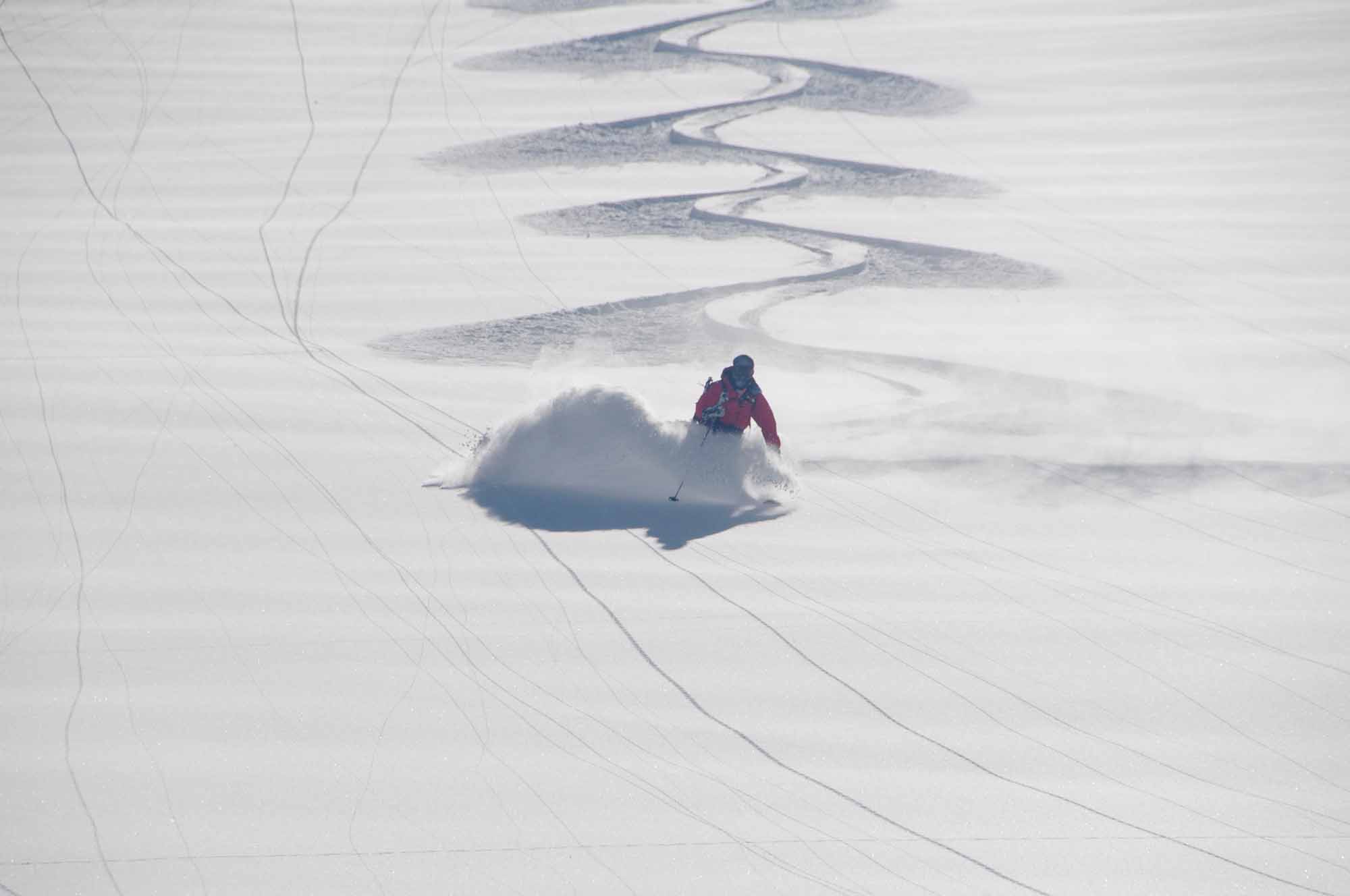 Heli-Ski-Valle-Nevado-2.jpg