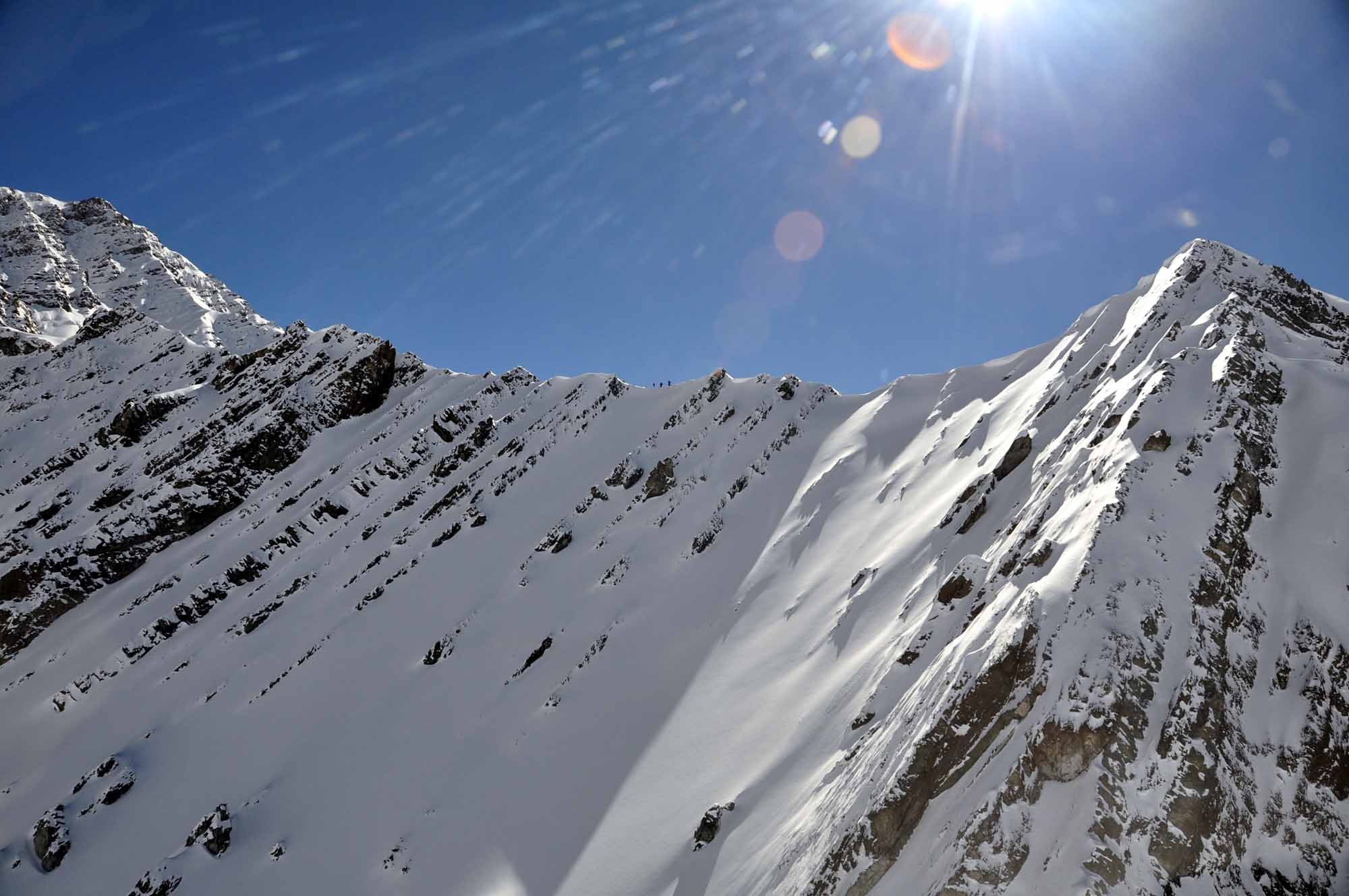 Heli-Ski-Valle-Nevado-4.jpg