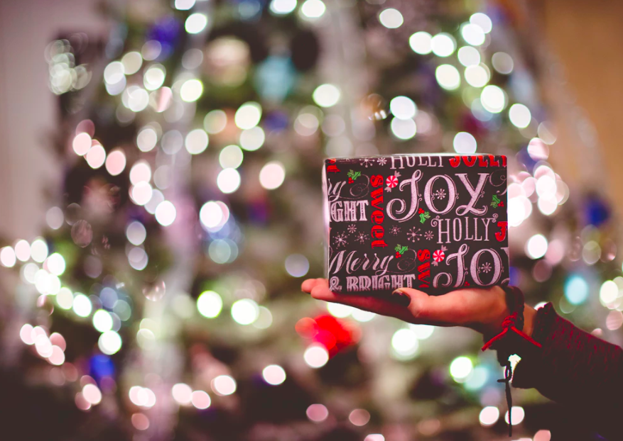 Gift Ideas (and Discounts!) From Kim and her Sponsors