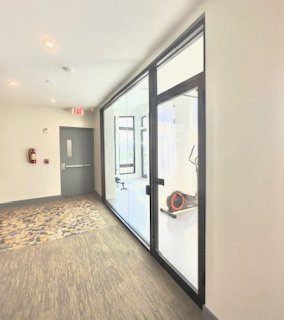 glass paetition wall for gym, with aluminum frame custom door