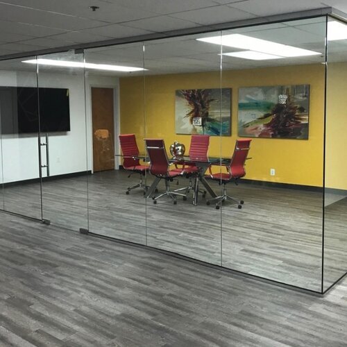 Glass+Wall+Divideryellow.jpeg