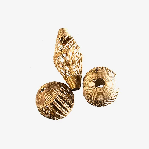 Cote d’Ivoire Material: Brass, Copper, Bronze The Baoule people of Cote d’Ivoire–the Ivory Coast–are known for their sculpture and art. They make brass, copper and bronze beads in the lost wax technique or “wax cast technique.” 
