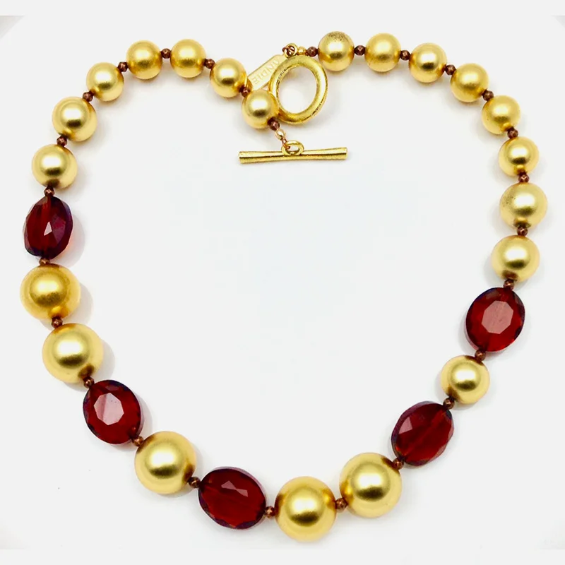 Glass Beads & Gold Metal