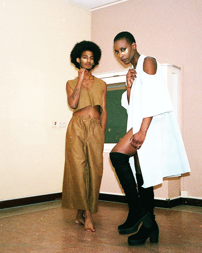 img038-s.gif