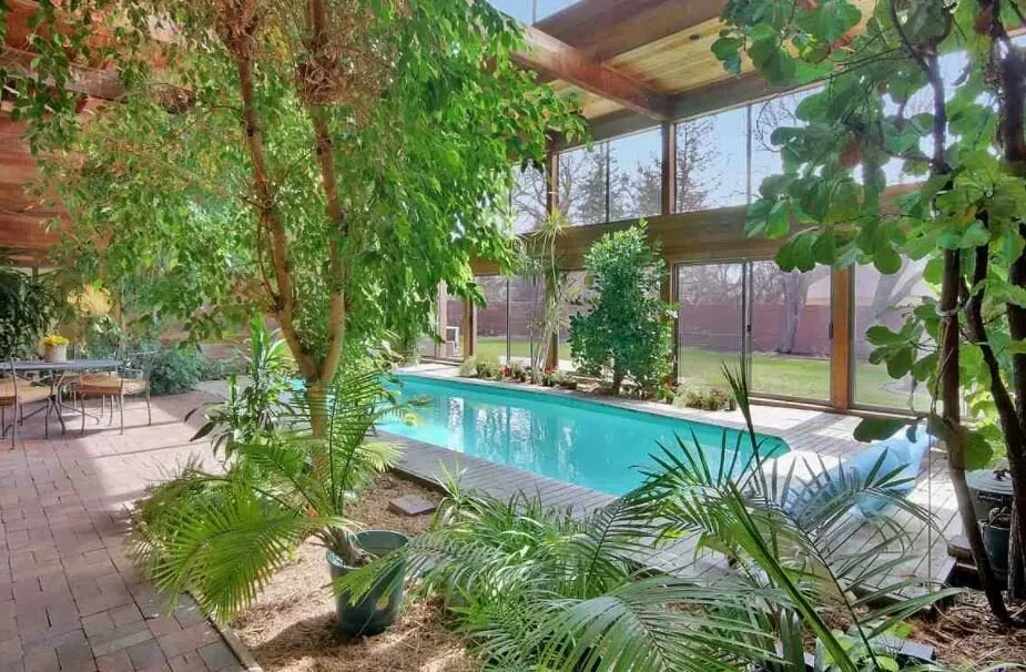 Splurge a Little Saturday