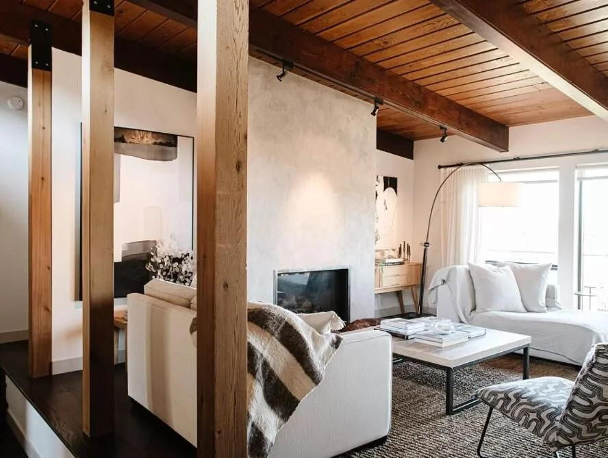 Splurge a Little Saturday