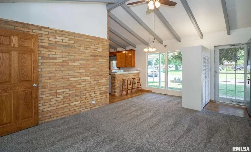 5 Midcentury Homes For $210K  Under