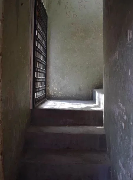 76.JPG
