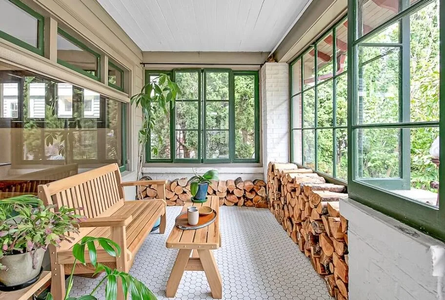 Splurge a Little Saturday