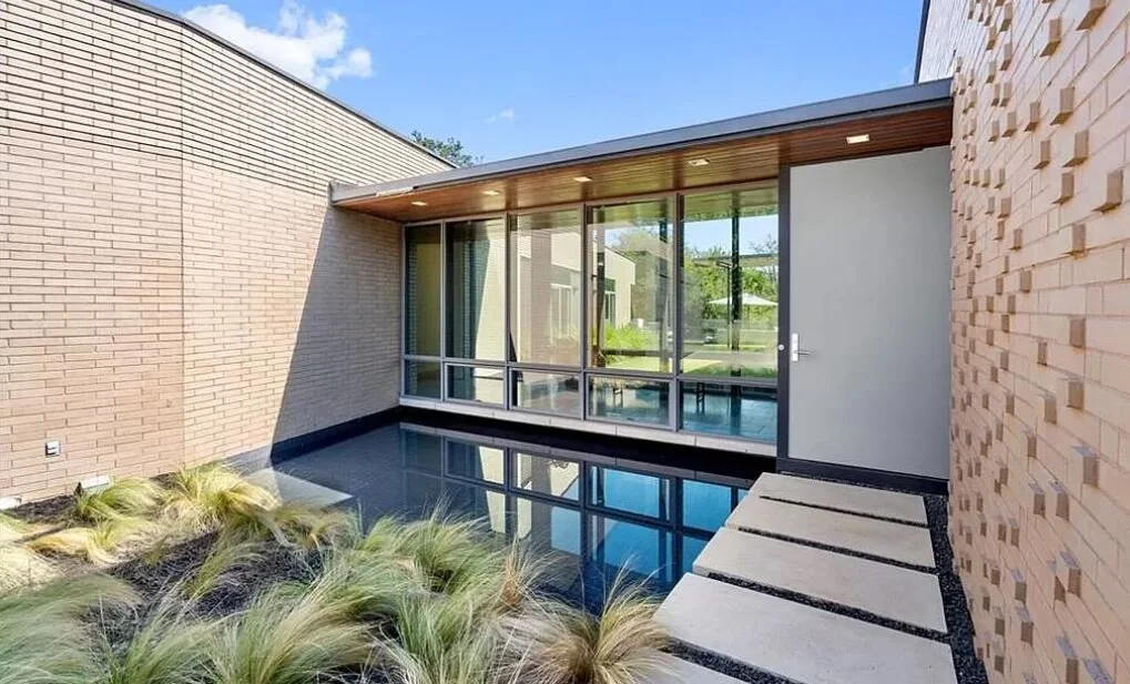 Splurge a Little Saturday