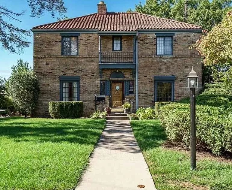 5 Illinois Homes $205K &amp; Under