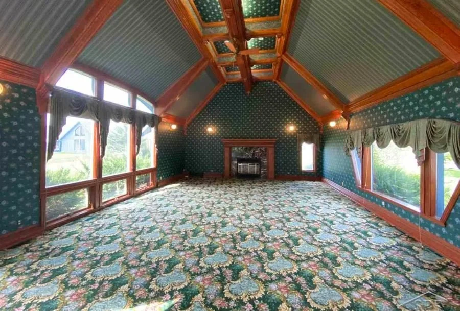 77.JPG